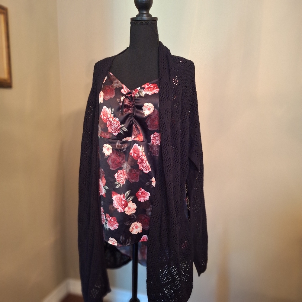 Torrid Women's Black Open-Knit Sweater Shrug Sz 4X